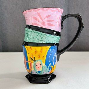 DISNEY 70th ALICE IN WONDERLAND Mary Blair Stacked Teacups Mad Hatter Mug NEW